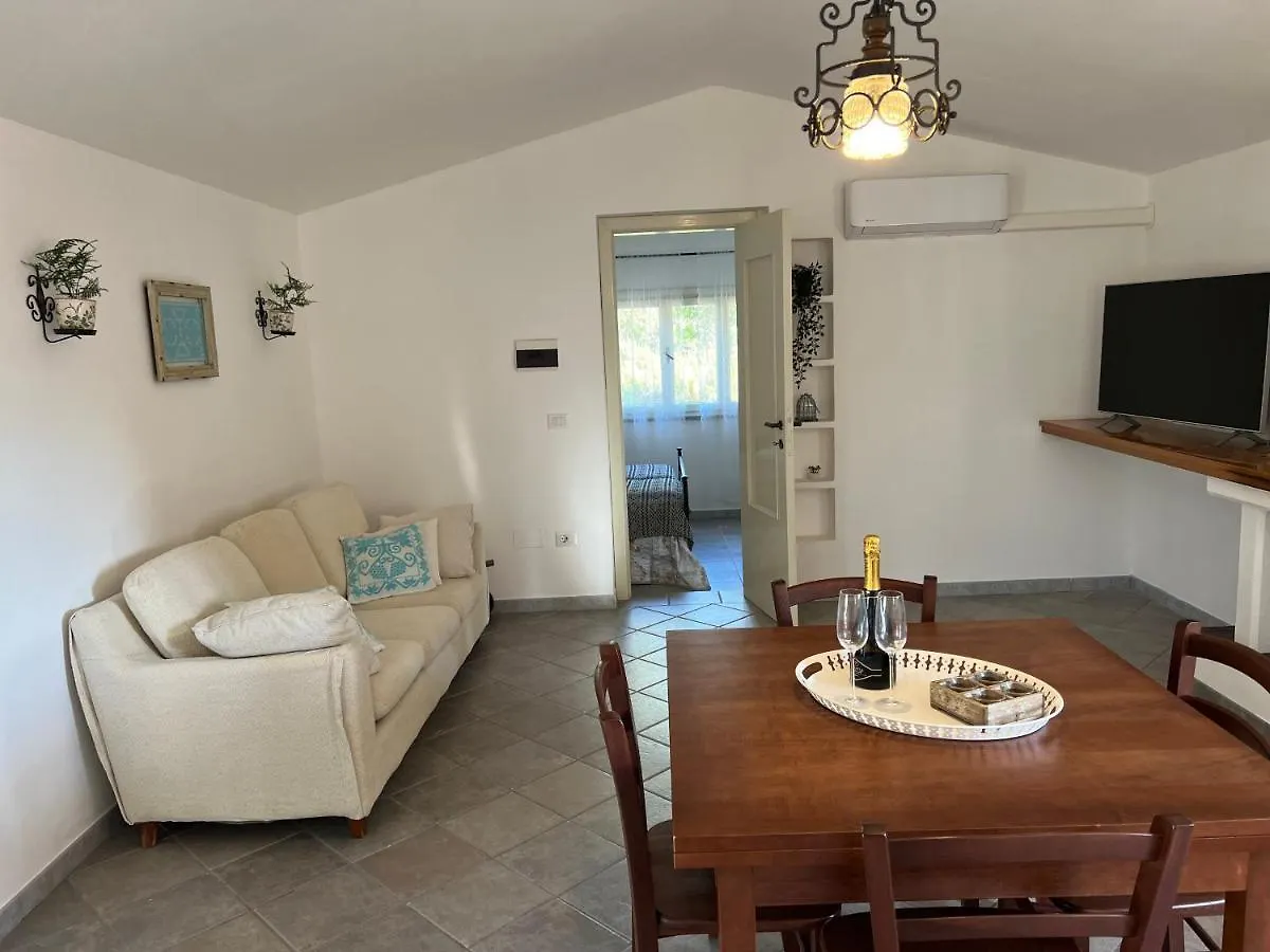 Casa de Férias Casa Rosmarino Vila San Giovanni