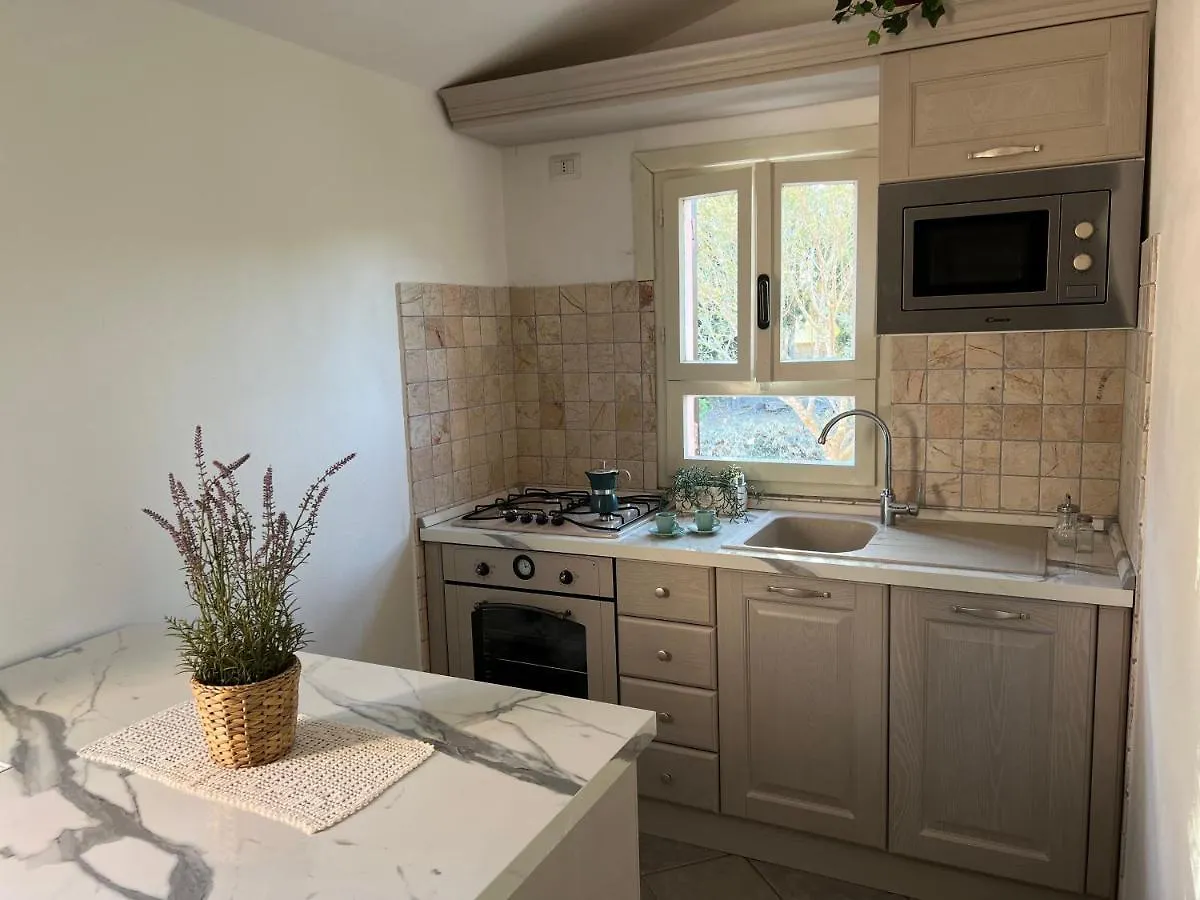 Casa Rosmarino Vila San Giovanni  Itália