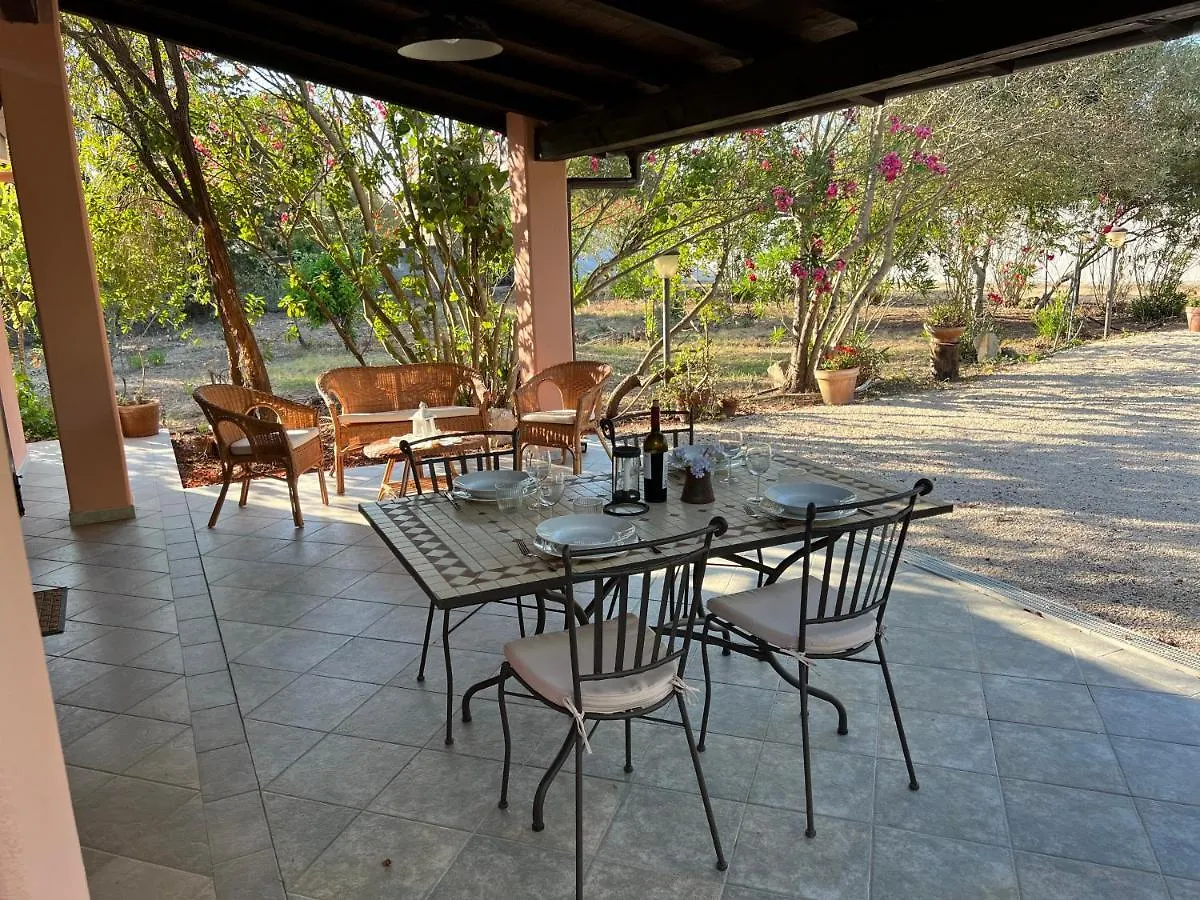 Casa Rosmarino Vila San Giovanni  Casa de Férias San Giovanni (Sassari)